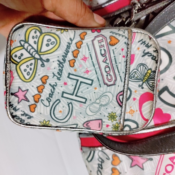 VINTAGE COACH Bandana Graffiti Butterfly Shoulder Tote Bag & Matching Wristlet - Picture 6 of 16